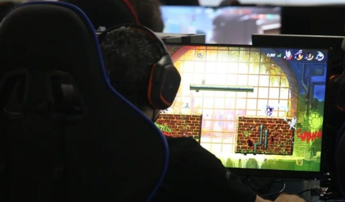 GAMER (1)