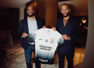 Corinthians apresenta Memphis Depay como seu novo jogador