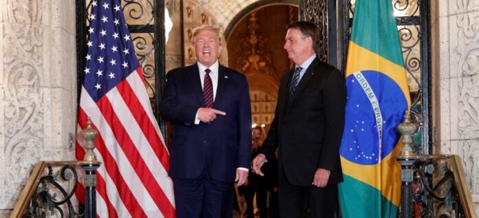 Trump e Bolsonaro se reúnem em Mar-a-Lago, na Flórida