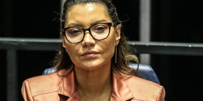 170238776565786035dea1b_1702387765_3x2_md-768x384
