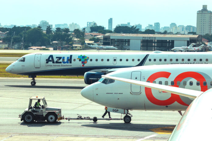 Aviao-Azul-e-Gol_1Credito-Eric-Ribeiro
