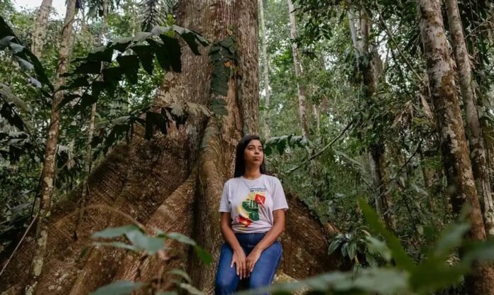 raiara_barros_ativista_ambiental_do_acre_2_credito_arquivo_pessoal
