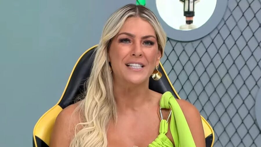 renata-fan-no-jogo-aberto