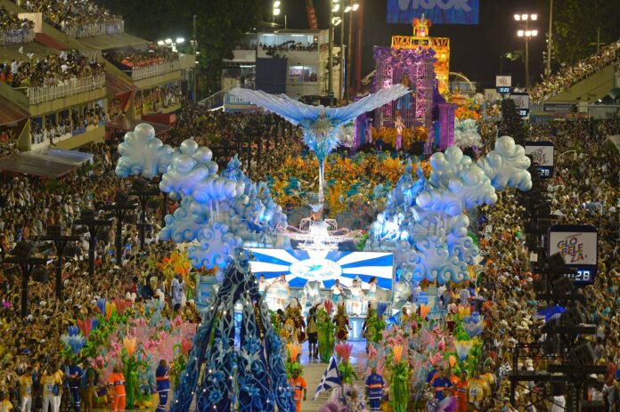 DESFILE DAS ESCOLAS DE SAMBA DO GRUPO ESPECIAL DO RIO DE JANEIRO 2019