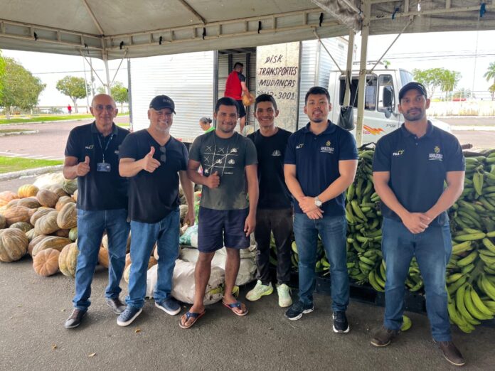 Foto-Divulgacao-Sepror_Entrega-de-alimentos-via-PAA-em-Manaus