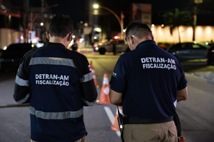 Detran-AM_Operacao-Fiscalizacao_Creditos-Divulgacao-Detran-AM-2-1024x683