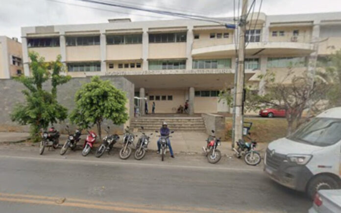 1_hospital-37245323