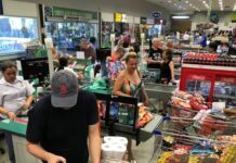 Mercado financeiro reduz previsão da inflação para 4,55% no Brasil