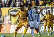 Em situação crítica, Amazonas encara o Paysandu em duelo chave pela permanência