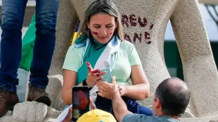 debora-perdeu-mane-2