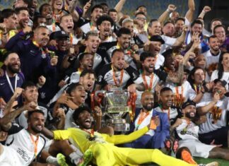 Corinthians vence o Vasco no Maracanã e é tetracampeão da Copa do Brasil