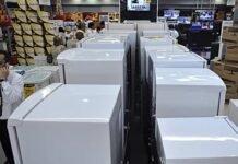 Vendas no comércio voltam a ganhar fôlego e crescem 0,5% em outubro