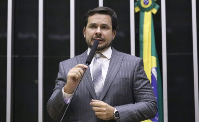 WhatsApp Image 2025-12-18 at 22.08.06