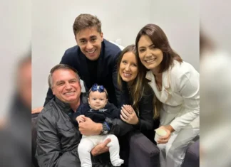 Michelle Bolsonaro brinca com Nikolas: “Jair te adotou em Minas Gerais”