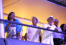 Janja acompanhou desfile, abrindo mão de participar para resguardar presidente e agremiação