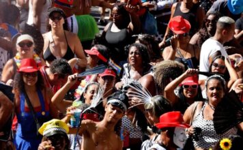 Carnaval 2026 no Rio: confira a programação de blocos para este sábado (14)