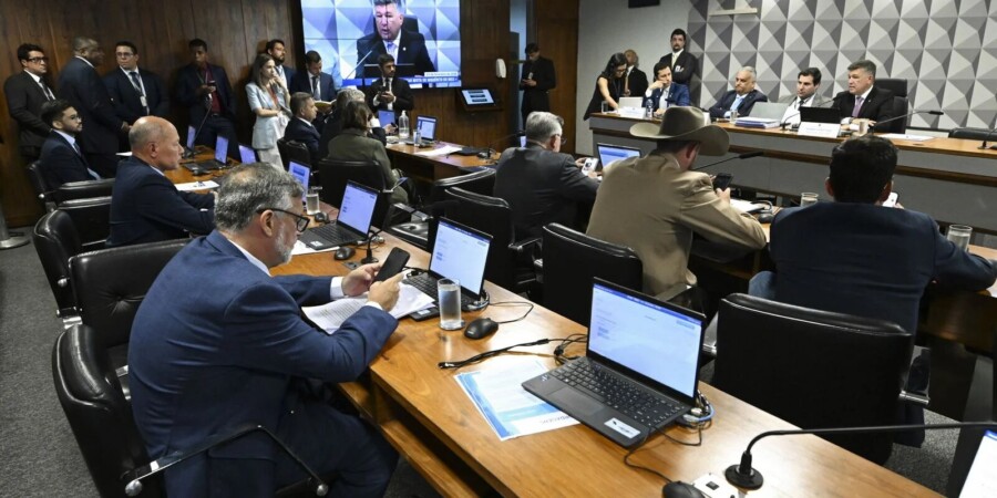 CPMI do INSS busca prorrogação de 60 dias e recorre ao STF