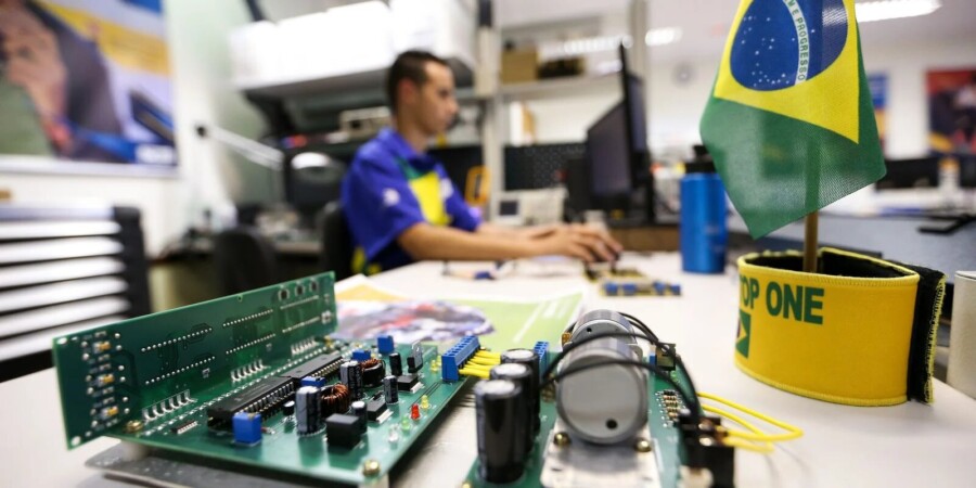 Educação profissional no Brasil: matrículas disparam mais de 68% em cinco anos, revela Censo Escolar 2025