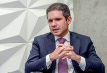 Congresso deve analisar mudança na jornada de trabalho por meio de PEC