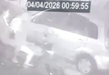 Dupla incendeia carro de policial militar na Zona Oeste de Manaus