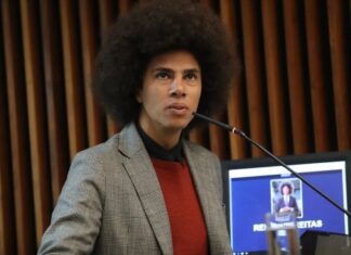 Conselho de Ética avança com processo que pode cassar mandato de deputado do PT