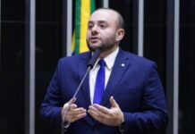 Fausto Jr. denuncia ameaças e registra caso na Câmara dos Deputados em Manaus