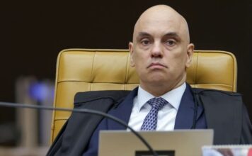 Justiça dos EUA autoriza citação por e-mail de Alexandre de Moraes em ação da Rumble e Trump Media