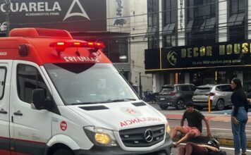 Acidente na Djalma Batista provoca lentidão e deixa duas pessoas feridas em Manaus