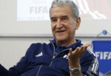 Técnico do tetra Carlos Alberto Parreira é internado no Rio de Janeiro