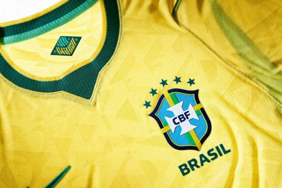 nike-football-x-brasil-home-kit-details-low-III-1536x1023