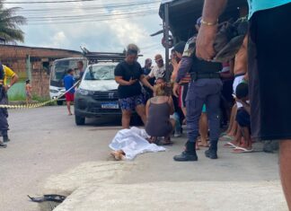 Acidente entre moto e carro termina com motociclista morto no Jorge Teixeira, em Manaus