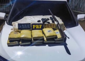 Operação da PRF apreende 30 quilos de maconha, armas e prende suspeito em Manaquiri