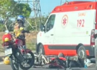 Acidente deixa dois feridos e provoca congestionamento na Avenida das Torres em Manaus