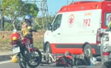Acidente deixa dois feridos e provoca congestionamento na Avenida das Torres em Manaus