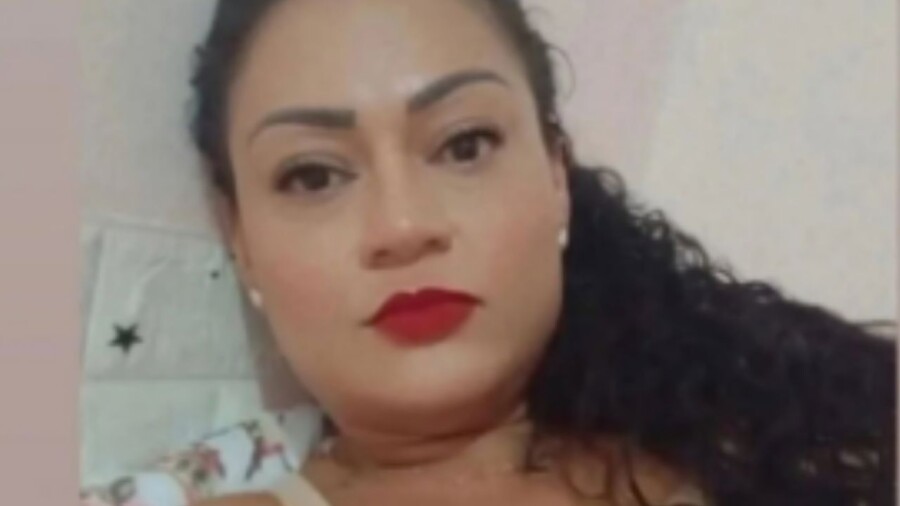 Após sair de casa para comprar comida, mulher m0rr3 em c0lisã0 com caminhão em Manaus