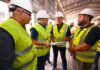 Roberto Cidade inspeciona construção de terminais flutuantes para comunidades do interior do Amazonas