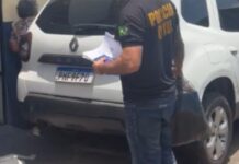 Idosa é presa suspeita de usar documentos falsos em Manaus