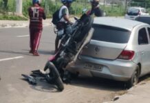 Motociclista fica gravemente ferido após colisão com carro no São José Operário em Manaus