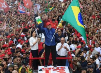 Em virada histórica, Lula é reeleito Presidente da República