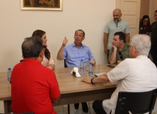 Omar visita cardeal Leonardo Steiner e destaca escolas de tempo integral como futuro da educação